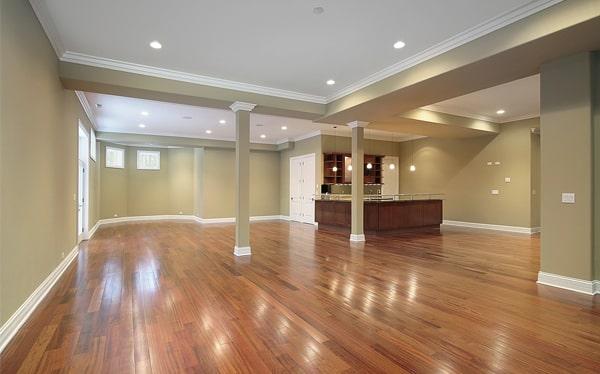 hardwood flooring options include solid, engineered, and reclaimed wood, each with their own unique characteristics and benefits